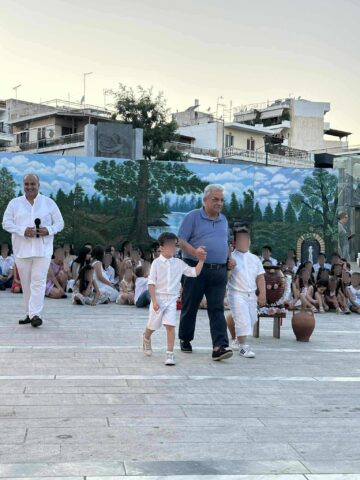 Εικόνα άρθρου: Ανάψαμε Φωτιές στις Γειτονιές, του Αη Γιάννη αχ Πόσα Ξέρεις και μου Λες…