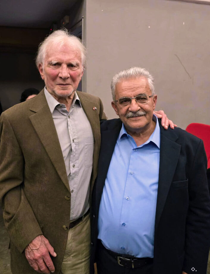 587983450 25721964414063519 6846219742374600126 N 706x919