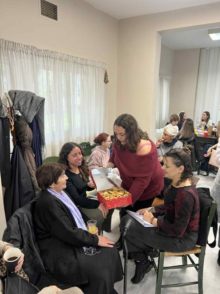 Dfbaae1c 64be 4a12 Bbe9 2ca45b1d2eb9 706x941