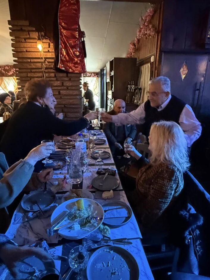 637414420 26455888677337752 7449468613049869527 N 706x941